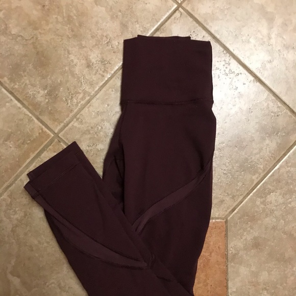 Lululemon High Times Wrap Mesh Leggings - Picture 9 of 14